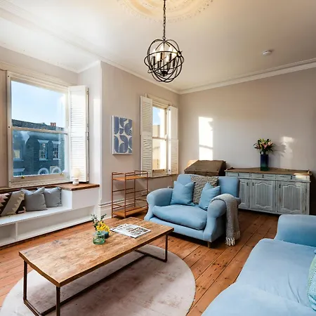 Vesto Three Bedroom Duplex Apartment In Clapham London Exterior photo